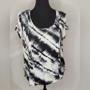 Simply Vera Short Sleeve Top - Size PL